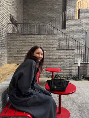 Choi Ji-woo Instagram - ❄️🖤🥶🖤