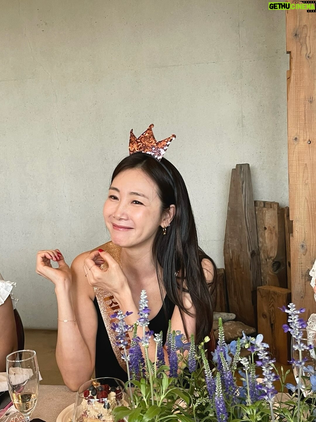 Choi Ji-woo - 49.8K Likes - 소중한 인연들🥰
감사하고,사랑합니다❤️

막내나이가 벌써…😂🙄🫣😎😘