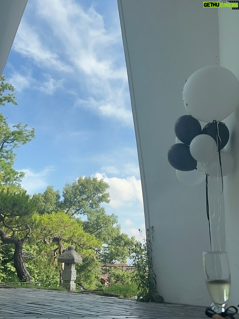 Choi Ji-woo - 49.8K Likes - 소중한 인연들🥰
감사하고,사랑합니다❤️

막내나이가 벌써…😂🙄🫣😎😘