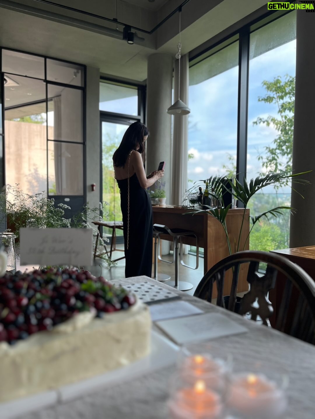 Choi Ji-woo - 49.8K Likes - 소중한 인연들🥰
감사하고,사랑합니다❤️

막내나이가 벌써…😂🙄🫣😎😘
