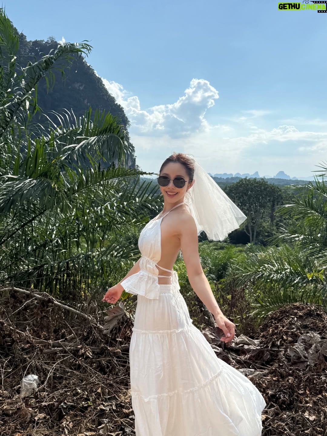 Choi Seol-hwa - 602 Likes - 나 진짜 웃기고 잊지 못할 뚝딱 프로포즈 받았는데
인스타에 어떻게 올려야 재미있다고 소문이 날까ㅋㅋㅋㅋ