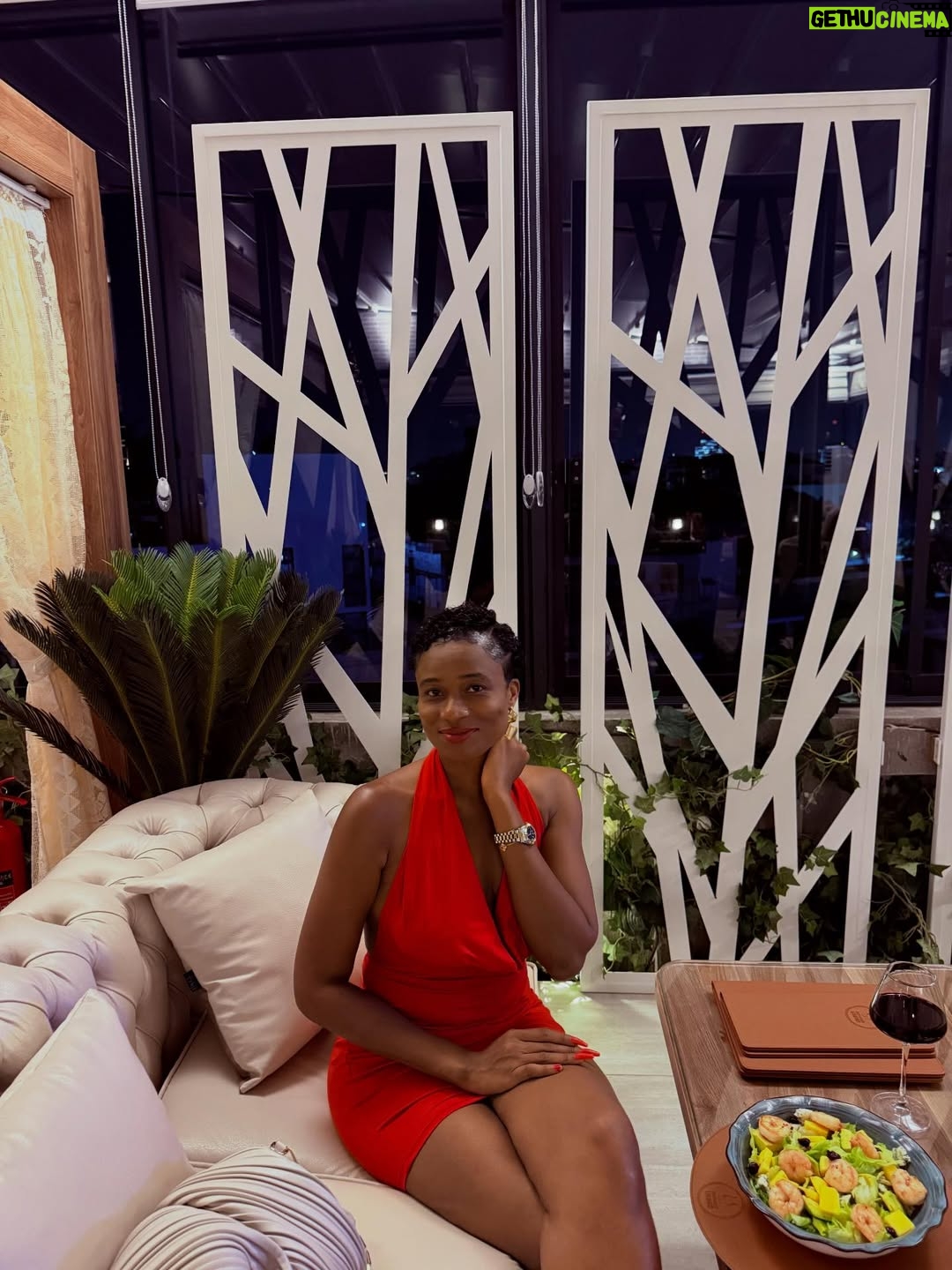 Christabel Ekeh - 339 Likes - Thank you Jesus ❤️🙏.
Cheers to the thanksgiving weekend.