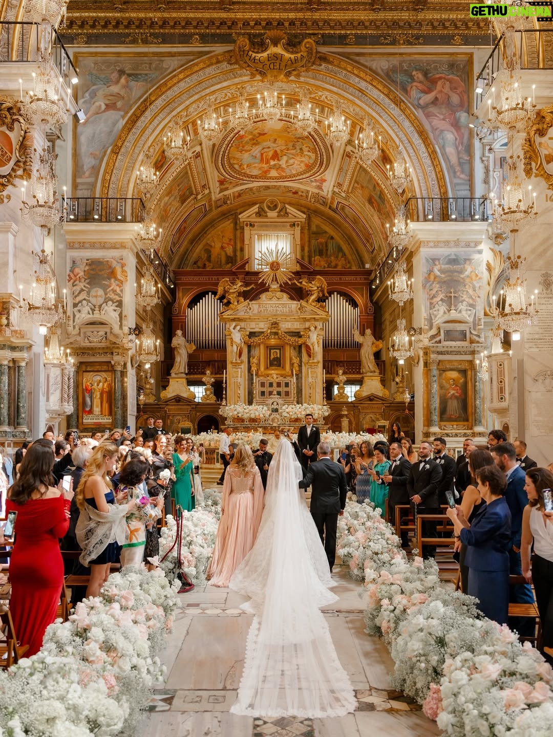 Cindy Marina - 32.2K Likes - 🤍 Eternal love in the eternal city ♾️
•
•
Photography @bottega53 
Planner @erikamorgera 
Video @marcocaputofilms 
Makeup @henrigjata_mua 
Hair @florii_hairstyle