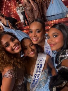 Clémence Botino Instagram - Félicitations ma belle @hinaupokodevezeoff 🌟
Ton destin vient de basculer 🥹 ce moment est toujours si émouvant 🤍🫶🏽 
Bienvenue dans cette si belle famille @missfranceoff