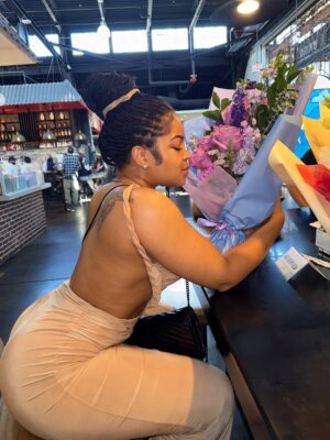 Courtney Godsey Instagram - Kno I’m sitting pretty when that sh*t get ugly.