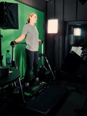 Courtney Hope Instagram - Another Finnish adventure filled with Toivo🤍.. courtesy of @remedygames and my @controlremedy family. 🥹🔻❄️