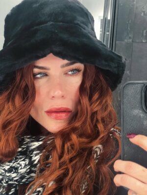 Courtney Hope Instagram - Another Finnish adventure filled with Toivo🤍.. courtesy of @remedygames and my @controlremedy family. 🥹🔻❄️