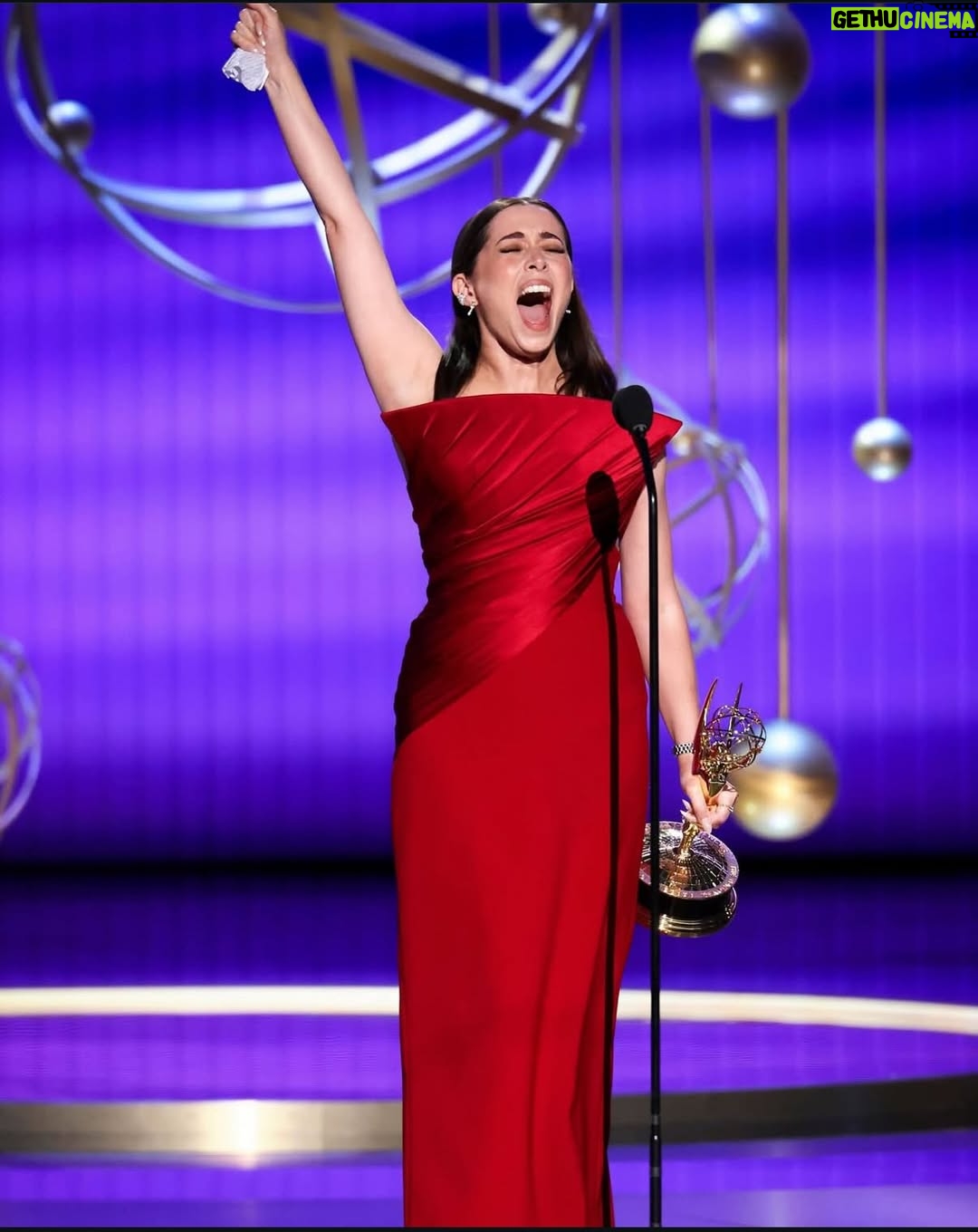 Cristin Milioti - 96.5K Likes - ❤️💥