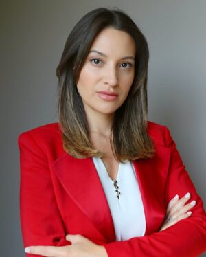 Daniela Palavecino Instagram - Updated headshots, ready to conquer Hollywood 🎬⭐️ / Fotos actualizadas, lista para conquistar Hollywood 🎬⭐️

 #Headshots #ActressLife #ActorsHeadshots