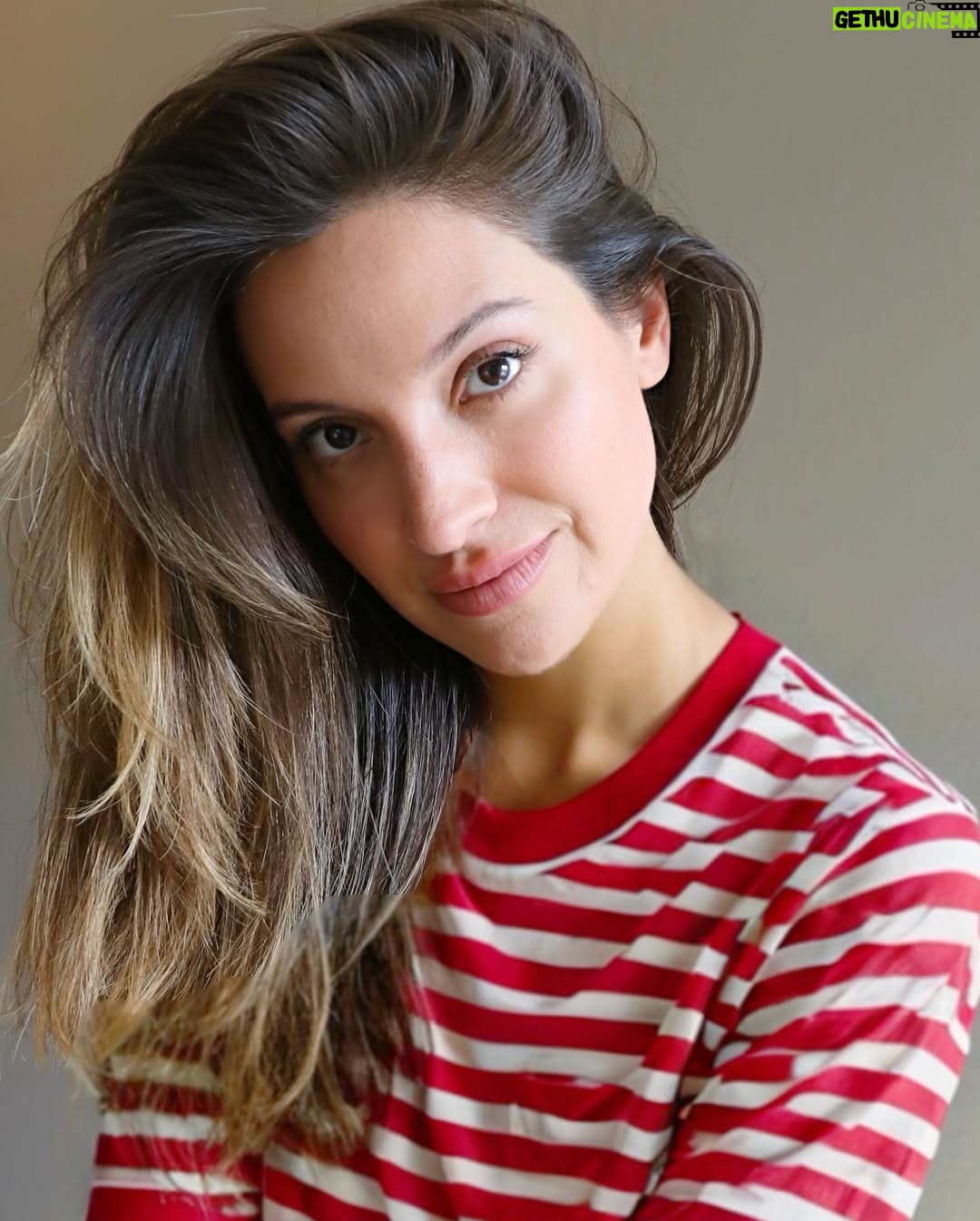Daniela Palavecino - 9.7K Likes - Updated headshots, ready to conquer Hollywood 🎬⭐️ / Fotos actualizadas, lista para conquistar Hollywood 🎬⭐️

 #Headshots #ActressLife #ActorsHeadshots