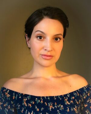 Daniela Palavecino Instagram - Updated headshots, ready to conquer Hollywood 🎬⭐️ / Fotos actualizadas, lista para conquistar Hollywood 🎬⭐️

 #Headshots #ActressLife #ActorsHeadshots