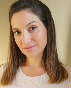 Daniela Palavecino Instagram - Updated headshots, ready to conquer Hollywood 🎬⭐️ / Fotos actualizadas, lista para conquistar Hollywood 🎬⭐️

 #Headshots #ActressLife #ActorsHeadshots
