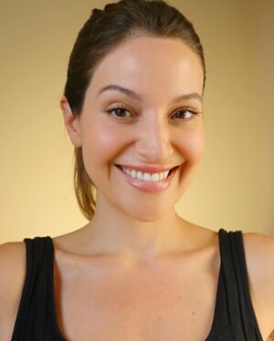 Daniela Palavecino Instagram - Updated headshots, ready to conquer Hollywood 🎬⭐️ / Fotos actualizadas, lista para conquistar Hollywood 🎬⭐️

 #Headshots #ActressLife #ActorsHeadshots
