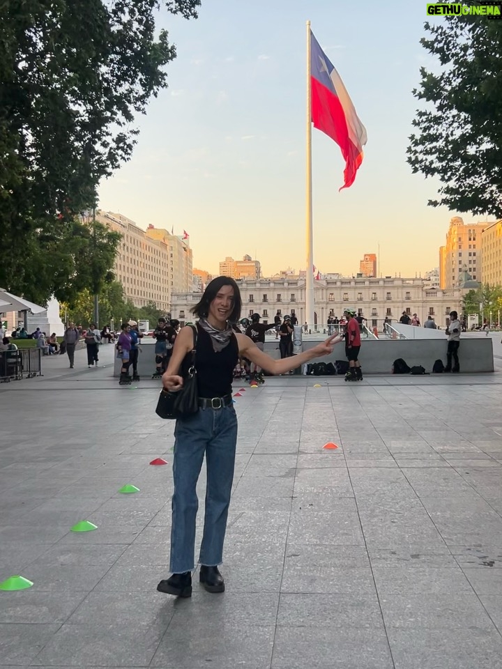 Daniela Ramírez - 11.8K Likes - Que siempre podamos amar intensamente .
Es lo que pido.
🩸