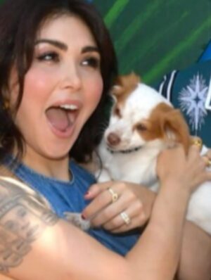 Daniella Pineda Instagram - Louie is my Pilaf. Dora and the Search for Sol Dorado comes out on JUKY 2nd on Paramount Plus and Nickelodeon.