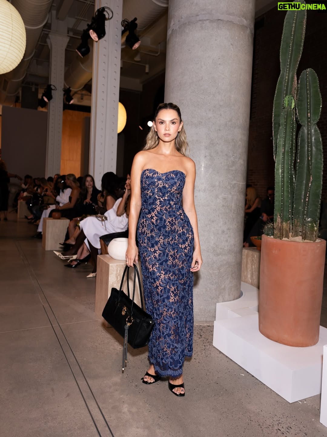 Danielle Arciniegas - 17.9K Likes - S P R I N G • S U M M E R 2026 Gracias familia @michaelkors