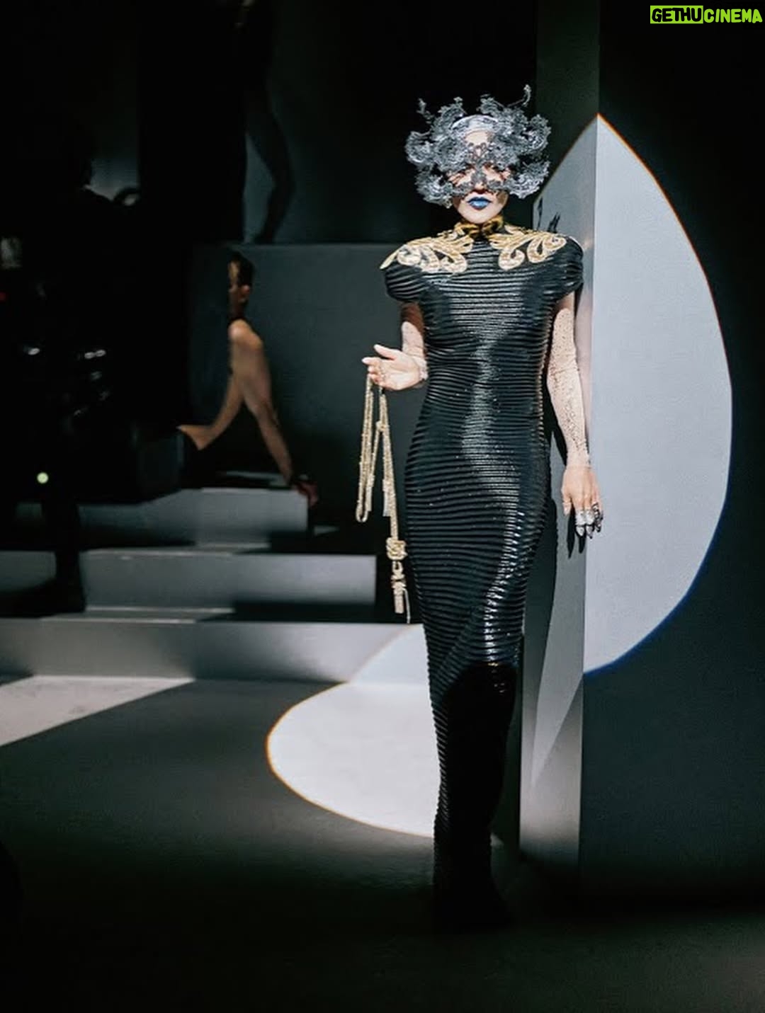 Daphne Guinness - 3.1K Likes - My great friend the Designer, and my  sometime collaborator the Great Antony  Price has died.

I met Antony when I was a teenager and he took me under his wing. His humour and his unique point of view were things I shared with very few people. His clothes were extraordinarily well constructed. The elegance of his line, the classic fluidity, the unmistakable hand. It was singularly his. 

From the suits he made for Mick Jagger , Bryan Ferry and David Bowie, and too many others to list
His work had an elegance and confidence that was unmistakable 
He designed for men and women with equal flair. I never quite understood why he was not scooped up by a major house, or recognized as one of the truly important British designers , because he had everything. Intelligence, discipline, imagination, and a deep understanding of form and of course Taste. 

When I did my small run of white shirts for Dover Street Market, Antony tried to match my design and succeeded. I sold a limited number, and I am now about to do the whole look. I have no idea yet where it will be sold, but the capsule is complete and ready to go. I was very much looking forward to discussing it all with Antony Alas, that conversation will never happen.

I am incredibly sad. I am also deeply grateful to have had him as a friend. I will miss him very much.💔💔💔