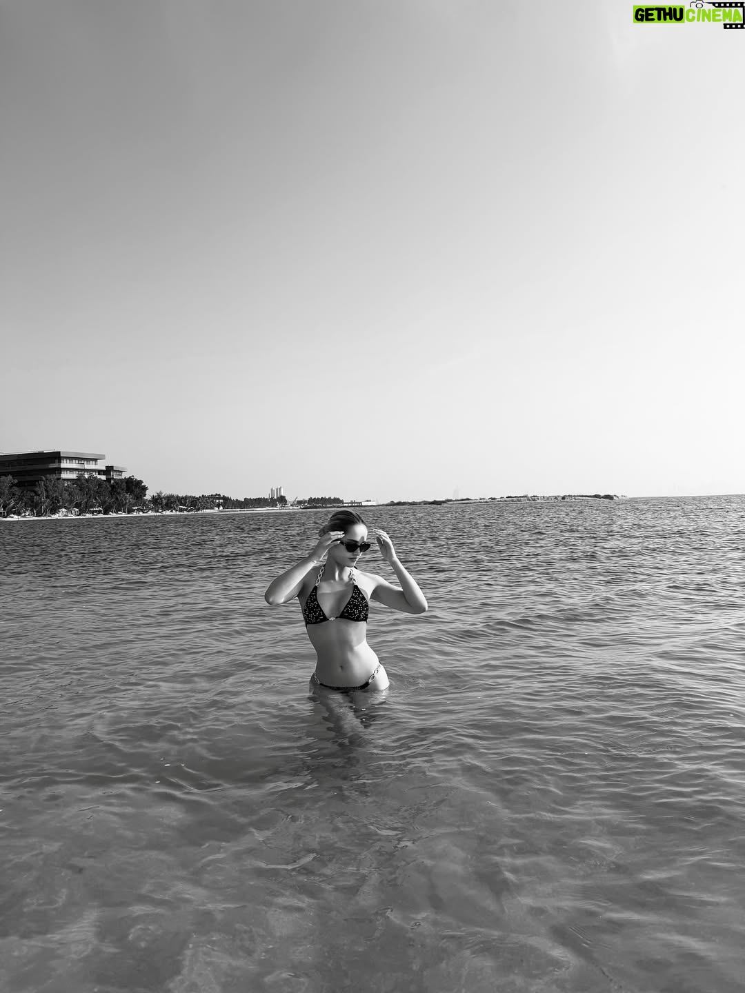 Davina Geiss - 56.7K Likes - 🧜‍♀️🐢🏝️☀️🌊🐚