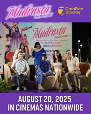 Debbie Garcia Instagram - Mudra ate and left no crumbs sa engrandeng media conference ng MUDRASTA: Ang Beking Ina ✨

Maraming salaMOMch sa mga beshie nating nakisaya para sa pagdating ni Mudrasta ngayong AUGUST 20, 2025 in cinemas nationwide!

#CreaZionStudios #Mudrasta #AngBekingIna