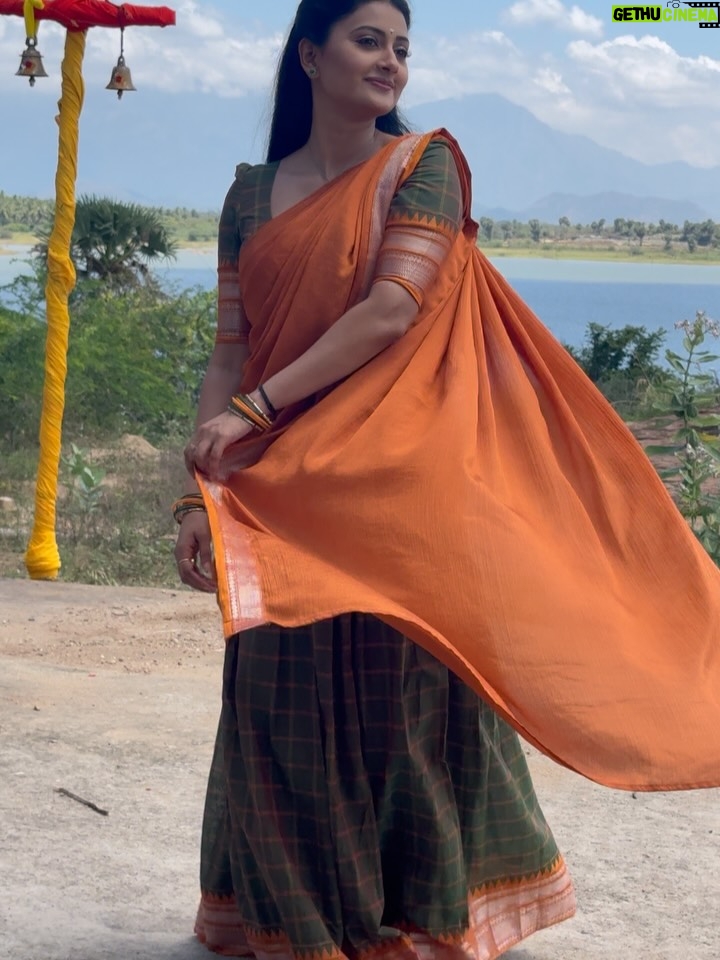 Debjani Modak - 29.6K Likes - Dump from summer time. 😎