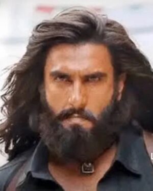 Deepti Naval Instagram - Saw the film. What a performance by Ranveer, and so understated. Of course I’m a die hard fan of Akshay, and here he excels! All the performances are amazing. Kudos to the director and his team! 👏🏻👍❤️ @ranveersingh
