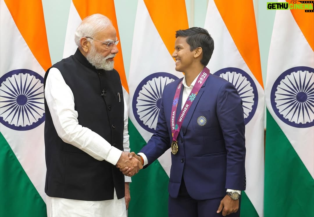 Deepti Sharma - 107K Likes - Had the honour of meeting our respected Prime Minister, 
Shri Narendra Modiji yesterday.
Grateful for your time, guidance, and inspiring words, Sir. 🙏🇮🇳 @narendramodi

#CricketWorldCupChampions  #Women’sCricket #Jaishreeram 
#DS6
