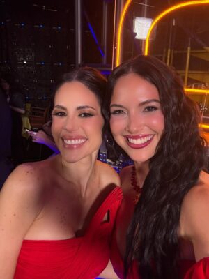 Denise Quiñones Instagram - Objetivo Fama!! ❤️ Que experiencia tan maravillosa ha sido formar parte de esta gran familia de @objetivofamaoficial !! Fue una alegria inmensa servir como Directora de la Casa Estudio y estar ahi para 20 jovenes artistas que se robaron mi ❤️🥹 Los quiero a todos!! Por siempre seré su primita mayor!! ❤️ Gracias mi querida @sorayasanchezproductora por esta oportunidad! Gracias por ser creadora de plataformas y oportunidades para tantas personas y jovenes dentro del mundo del entretenimiento. Eres una Brava! ❤️
A todo el equipo de produccion, en especial a @paola.portilla y todos los de la Cabañaaaaaa 😁🔥 @rafsora @orlannavarro fue una alegria trabajar junto a ustedes! 💫 
Y mi querido @dioniciomatos  Muchas felicidades por este gran triunfo y sueño cumplido! Te entregaste en cuerpo y alma y se notaba en casa gala, en cada cancion, en cada ensayo, en cada conversacion. Que sigas conquistando sueños, escenarios y corazones. Y recuerda siempre respirar y recuerda tambien la calma jeje 🙏🏼❤️💫 
Llevaré esta experiencia siempre en mi corazon! Gracias Objetivo Fama 💫