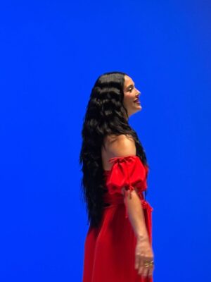 Denise Quiñones Instagram - El emoji de 💃🏻 se apoderó de mi! 💃🏻❤️‍🔥 #Reencuentro