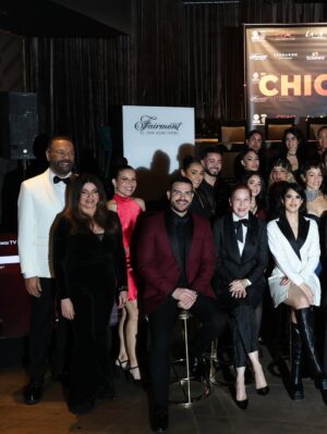 Denise Quiñones Instagram - Velma Kelly se asoma ❤️‍🔥 Junto a un equipo artistico y elenco de primera! Esto arrancó! Nos vemos en Marzo 2026 en @baccaguas  Boletos en @ticketera 

Outfit gracias a @leonardofifthavenue 
@leonardocorderosuria 
@anasofiacordero_ 

Glam @makeupbylouisangel 
📸 @will_0mar 

Una produccion de @felixjose_colon @companiatac @tallerartisticocaguas