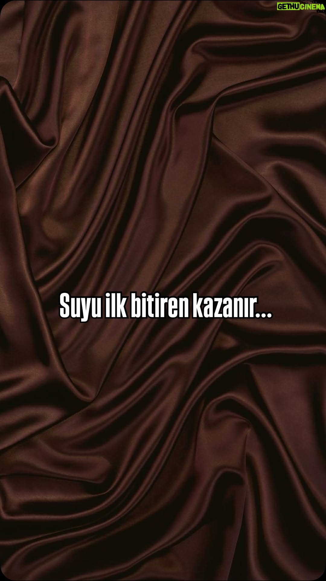 Deniz Durmaz - 23.9K Likes - Ya ama son hareketine senin ben.. 🤣

⚠️ Bu video profesyonel koşullarda çekilmiştir. 
Taklit edilmesi tehlikelidir. 
Evde veya kontrolsüz ortamlarda DENEMEYİNİZ.