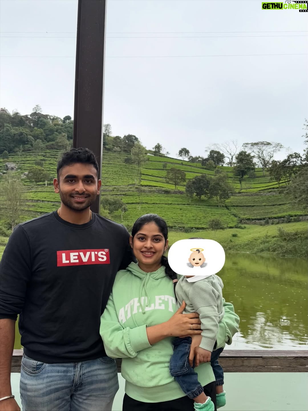 Dharshana Ashokan - 27.5K Likes - My World in one photo ❤️

P.C- @sharaj._.0396 😍