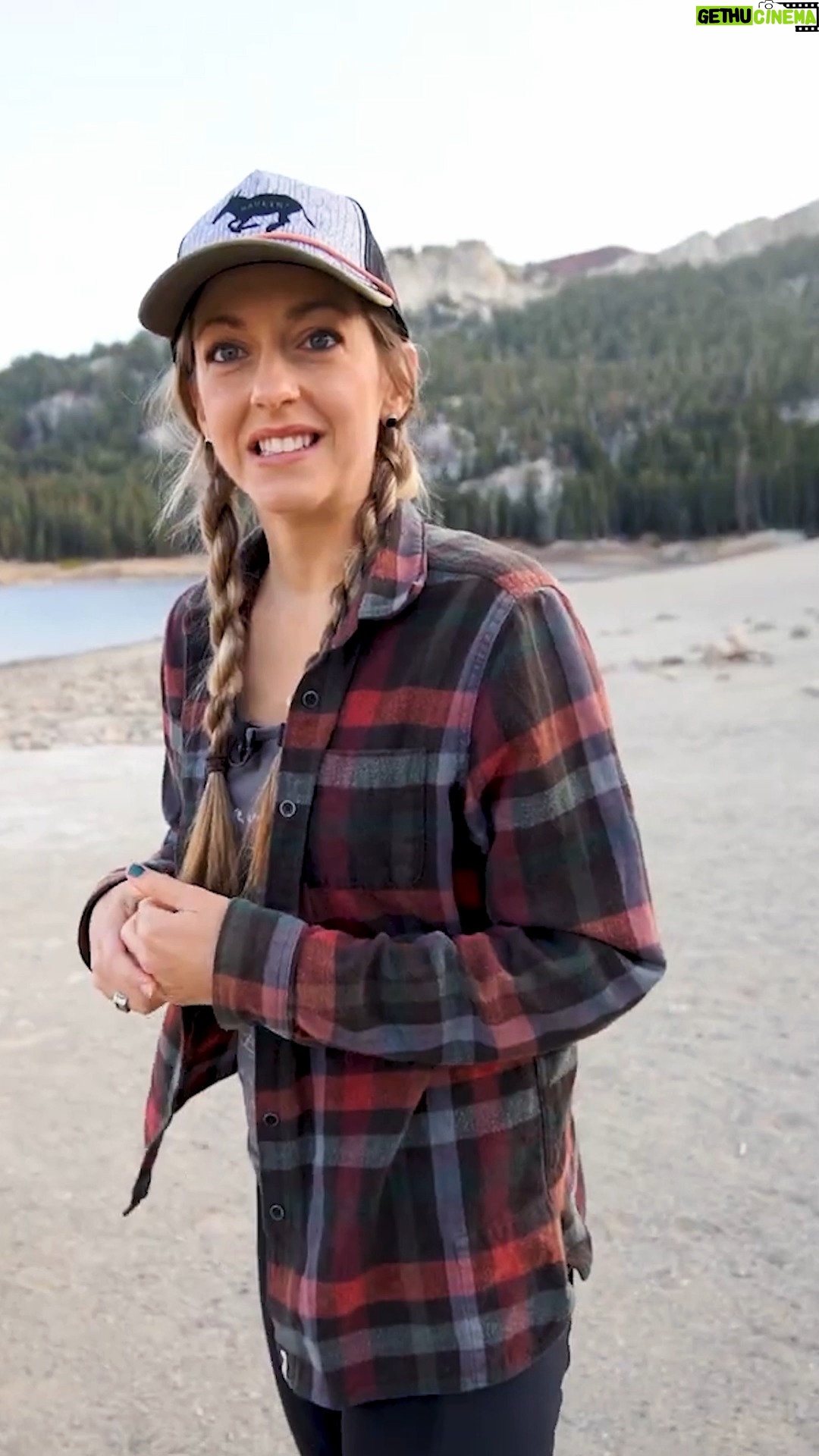 Dianna Cowern - 75.9K Likes - How is it possible for galaxies and objects in space to move away from us faster than the speed of light? Will we ever see those objects?

Watch the full video at Physics Girl on Youtube - We can see things moving faster than light 

Support Physics Girl videos at patreon.com/physicsgirl

Creator/Host: Dianna Cowern 
Editor: Levi Butner 
Cosmology Consultant: Dr. Ethan Siegel

#physics #universe #expandinguniverse #science