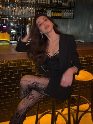 Dilara Aksüyek Instagram - ♠️ 👽