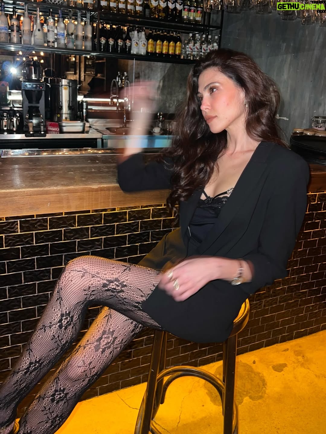 Dilara Aksüyek - 23.5K Likes - ♠️ 👽