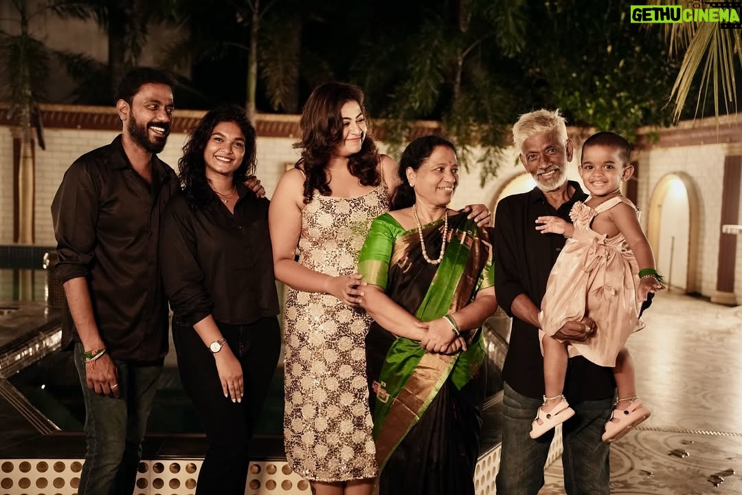 Divya Bharathi Vetrivel - 18.2K Likes - 🧿🩷
