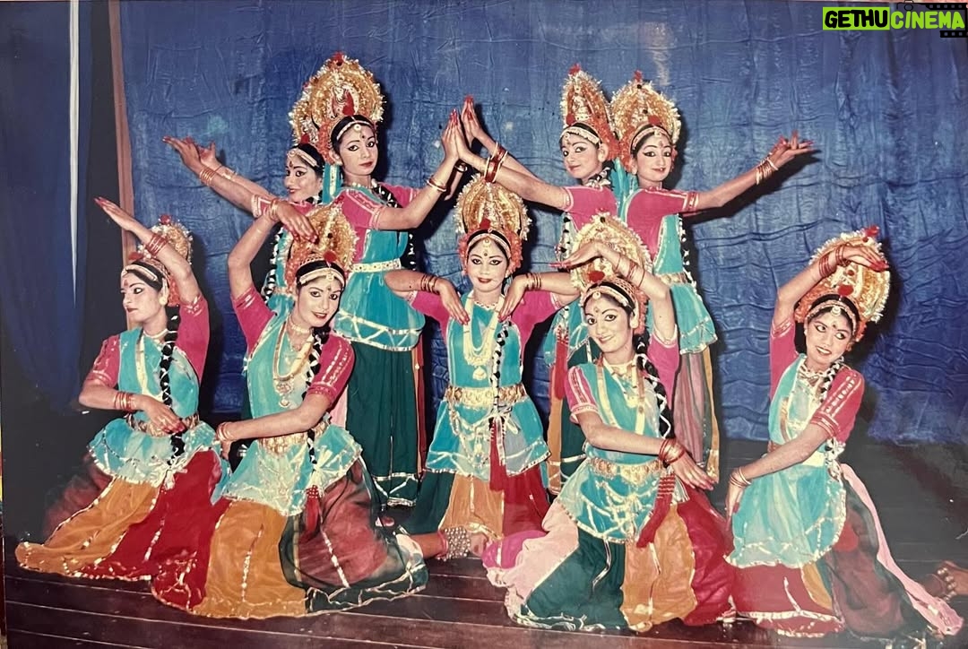 Divyaa Unni - 1K Likes - A little throwback to the days that molded me.
Somewhere in this formation is a younger me,
learning, living, and loving the art.
Grateful for every step of this journey.
Thank you dear @indulekhaa_official for sharing these precious memories 

#BlastFromThePast #FindMe #DanceMemories #ClassicalDance #IndianClassicalDance #Bharatanatyam #StageDays #DanceJourney #CulturalRoots #ArtAndSoul #ShapedByArt #ForeverGrateful #OldButGold #DanceLife #Nritya #DanceLegacy #MemoriesThatLast