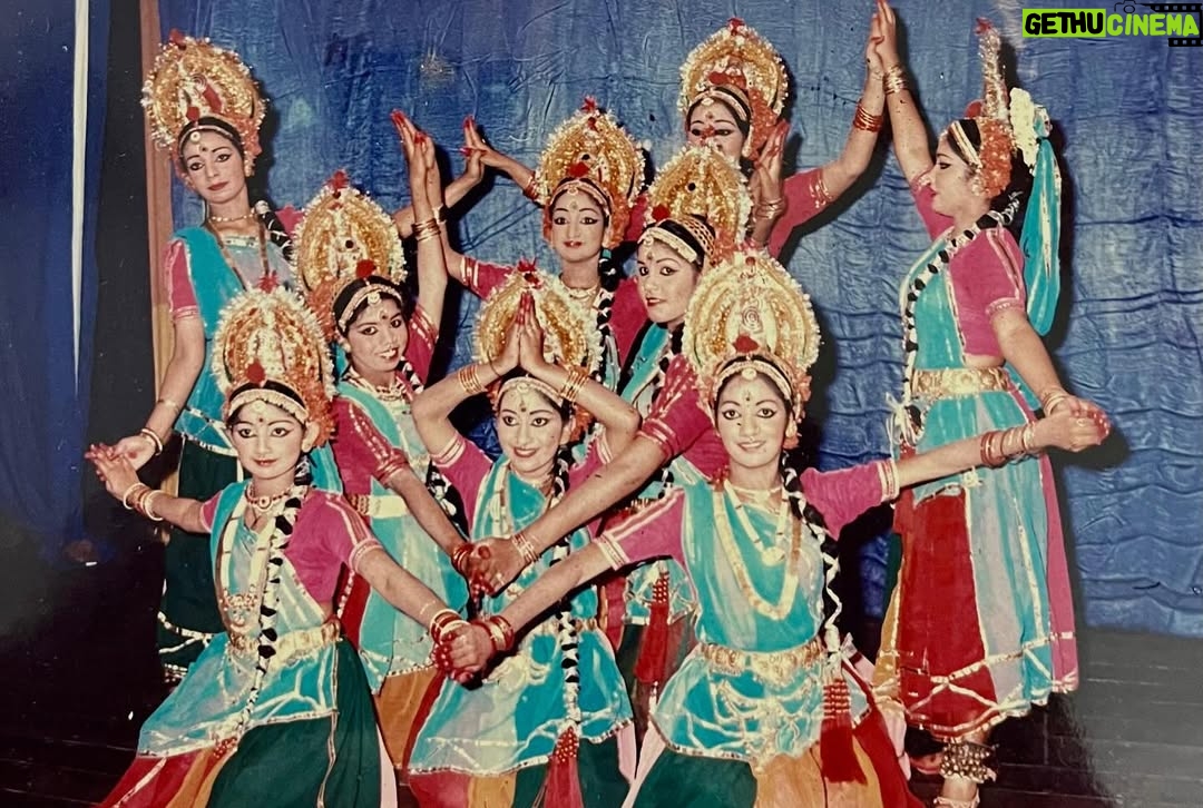 Divyaa Unni - 1K Likes - A little throwback to the days that molded me.
Somewhere in this formation is a younger me,
learning, living, and loving the art.
Grateful for every step of this journey.
Thank you dear @indulekhaa_official for sharing these precious memories 

#BlastFromThePast #FindMe #DanceMemories #ClassicalDance #IndianClassicalDance #Bharatanatyam #StageDays #DanceJourney #CulturalRoots #ArtAndSoul #ShapedByArt #ForeverGrateful #OldButGold #DanceLife #Nritya #DanceLegacy #MemoriesThatLast
