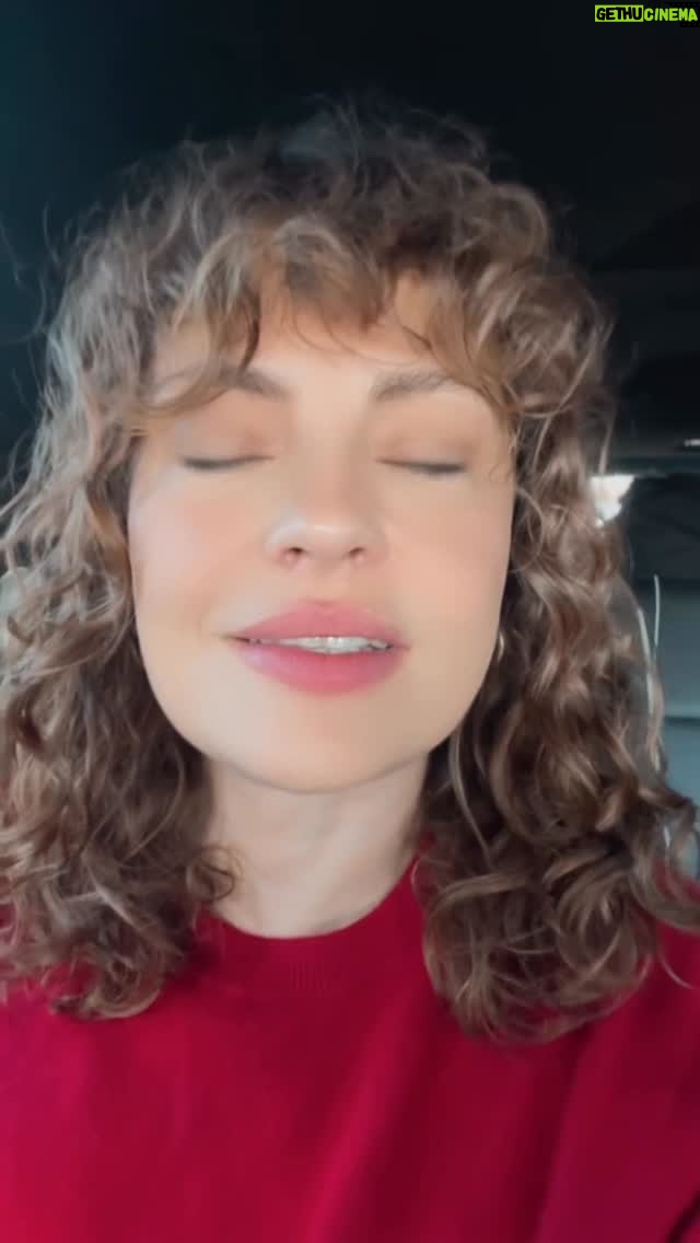 Dolores Fonzi - 20.4K Likes - BELÉN para todos en @primevideolat 
Pasen la bola!!! Y cuenten que les parece. Besitos y alegría por esta película que ya es vuestra. ❤️💚❤️