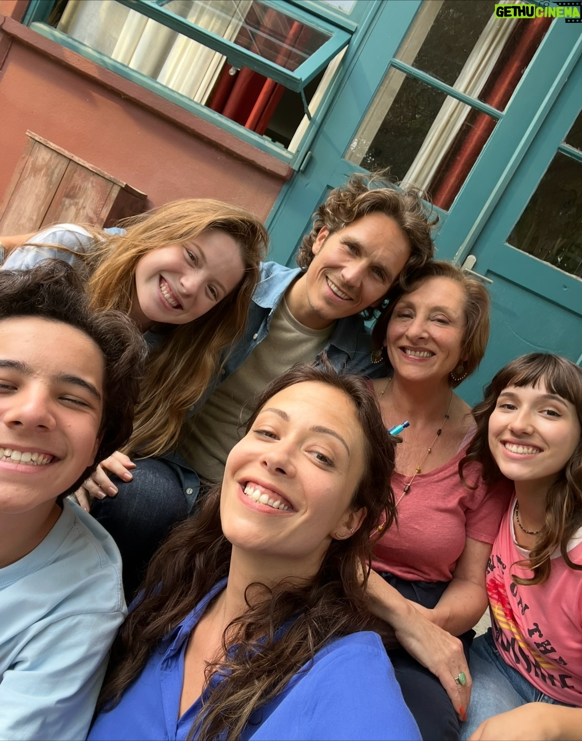 Dounia Coesens - 5.9K Likes - 🎬 Pimpée pour « Tom et Lola » ! Mardi soir les 2 premiers épisodes de la saison 2 ! Avec cette joyeuse troupe 💃🏻 Je vous kiffe ! 
Tellement hâte d’avoir vos retours 🙏🏻 Merci d’avoir été si nombreux à nous suivre sur la premier saison ❤️
@tometlola_francetele c’est tous les mardi jusqu’au 30 décembre. 
 @pierreyves_bon @gregoirepaturel @yassine.hitch @elodievarletofficiel @evelyneelgarbyk @mariehelene.lentini @evalipmann @gabinvisona @leeloo_eyme @demdproductions 
@vlatipa @sebastien.pavard @cyril.hgl 

Réa @denisthybaud @sandra___perrin @octaveraspail @corinnebergas @delphine.lemoine.8