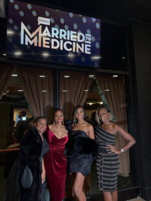 Dr. Contessa Metcalfe Instagram - Season 12 Married to Medicine Premiere Party was a whole movie 🎥🎥📸📸 and tonight’s episode is going to go down in history as a #married2med “much watch”!
Thank you @nbc @bravotv @fremantle most importantly to @tvbypop for believing in our stories and continuing to put black doctors on national tv
If you don’t catch the new episodes every Sunday night at 9 PM Eastern time, you can catch all the episodes on @peacock
🎥📸 @freddyophotos
#MD #DrContessa #HauteDoc