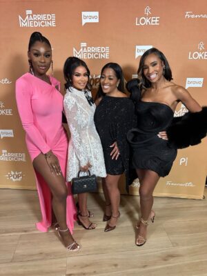 Dr. Contessa Metcalfe Instagram - Season 12 Married to Medicine Premiere Party was a whole movie 🎥🎥📸📸 and tonight’s episode is going to go down in history as a #married2med “much watch”!
Thank you @nbc @bravotv @fremantle most importantly to @tvbypop for believing in our stories and continuing to put black doctors on national tv
If you don’t catch the new episodes every Sunday night at 9 PM Eastern time, you can catch all the episodes on @peacock
🎥📸 @freddyophotos
#MD #DrContessa #HauteDoc