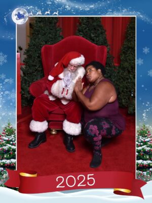 Dulcé Sloan Instagram - Here is the full Santa photo shoot! Merry Christmas yall 🎄🎅🏼🥰 Thank you to the Santa at the Sherman Oaks Westfield mall for my Christmas miracle.
