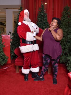 Dulcé Sloan Instagram - Here is the full Santa photo shoot! Merry Christmas yall 🎄🎅🏼🥰 Thank you to the Santa at the Sherman Oaks Westfield mall for my Christmas miracle.