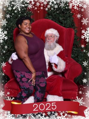 Dulcé Sloan Instagram - Here is the full Santa photo shoot! Merry Christmas yall 🎄🎅🏼🥰 Thank you to the Santa at the Sherman Oaks Westfield mall for my Christmas miracle.