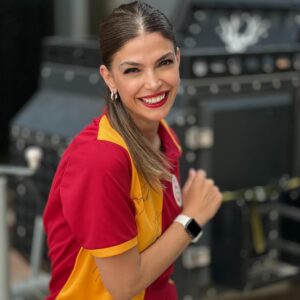 Eda Özerkan Instagram - Always..❤️💛
GS🏆
yeni⭐️⭐️⭐️⭐️⭐️formam yoldaa✨
#çocuklukaşkımsınsenilkgözağrımsın💛❤️