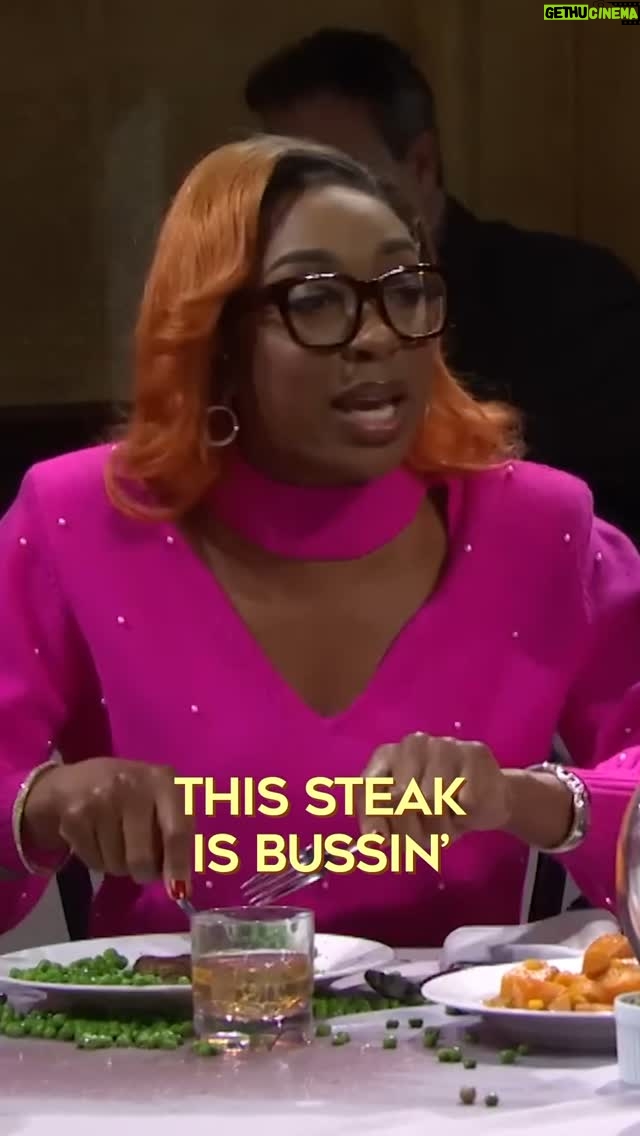 Ego Nwodim - 1.9 Million Likes - Steak so tough it’s the only thing in the sketch that *didn’t* break