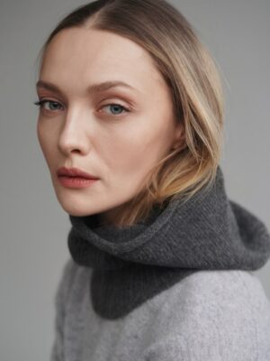 Ekaterina Vilkova Instagram - New! New! New!
Просто информирую вас — связала для своего @kavilkastore идеальные капоры без швов и лишних деталей-только нежность и тепло ♥️ и да, своими ручками! И да, они у меня золотые🤣🤣
И это разрыв сердечка 💔
Подробности в моем telegram 
На этом сегодня ВСЁ!