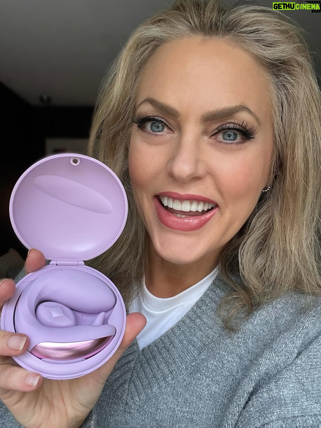 Elaine Hendrix - 20.9K Likes - You got moves? @bellesaco is the perfect partner. Check out my bio and go sign up for your free toy or gift card. This is the 10/10 you’ve been waiting for. 💃🏼🤯⭐️

#bbpartner