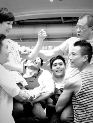 Elena Kong Mei-Yee Instagram - 永遠懷念你的笑容，你的慈祥，你所有的美好！

多謝你呀Benz 哥！

You will be always missed dear 「唯唯」！

南無地藏王菩薩
南無地藏王菩薩
南無地藏王菩薩