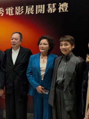 Elena Kong Mei-Yee Instagram - 多謝大會的邀請,希望澳門的朋友喜歡《水餃皇后》呢部電影啦!
#江美儀 #江美人 #水餃皇后 #澳門